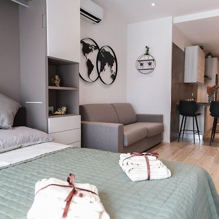 Borgo House Apartment Borgonuovo  ภายนอก รูปภาพ