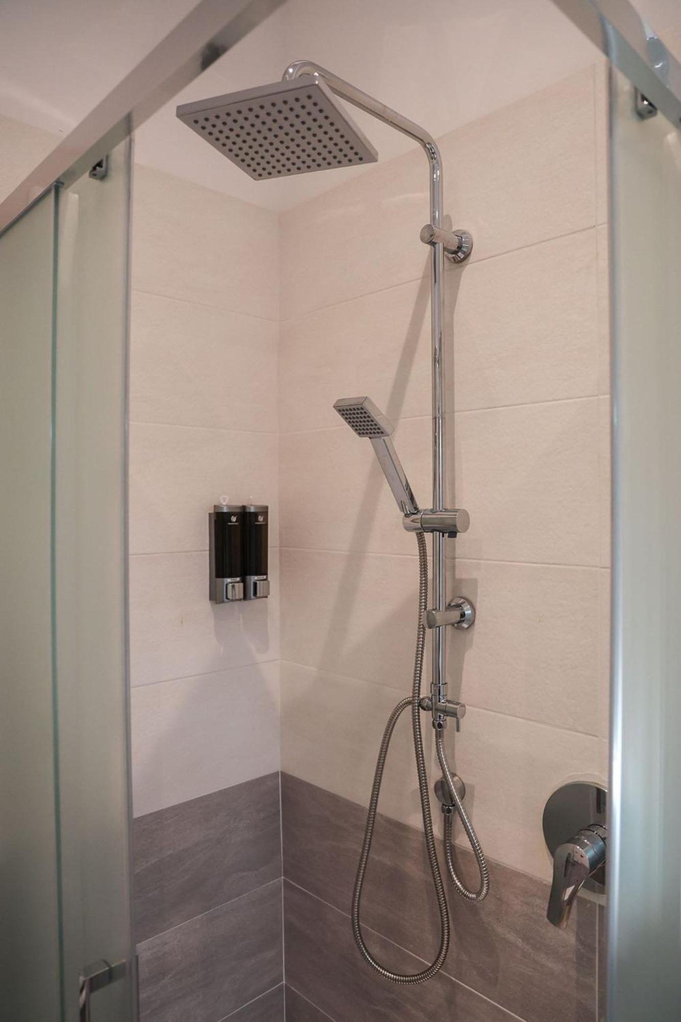 Borgo House Apartment Borgonuovo  ภายนอก รูปภาพ